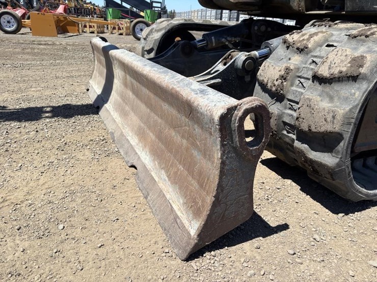 2018-bobcat-e85-image-9