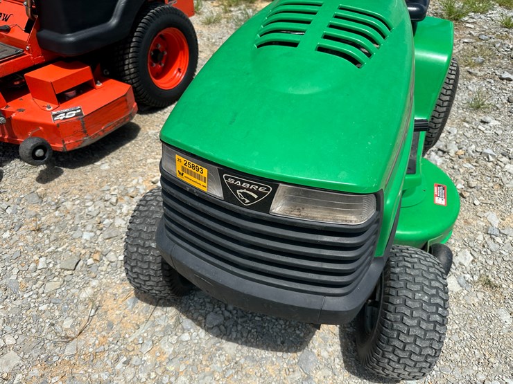 #17-•-sabre-ride-on-lawn-mower-gx1438b120097-inv#:-25893-image-19
