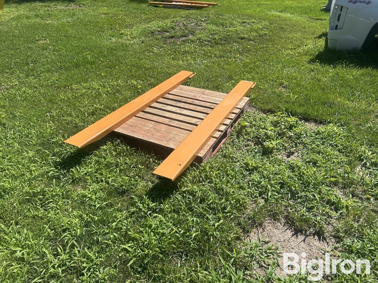 pallet-forks-image-1