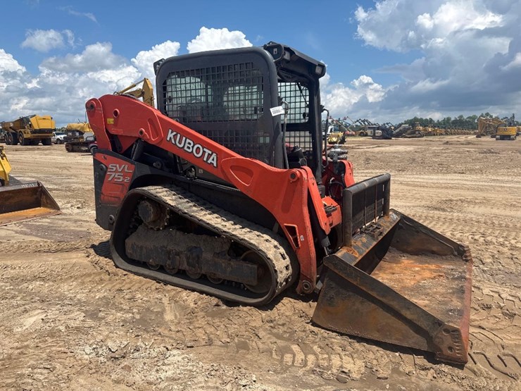 kubota-svl75-2-image-4