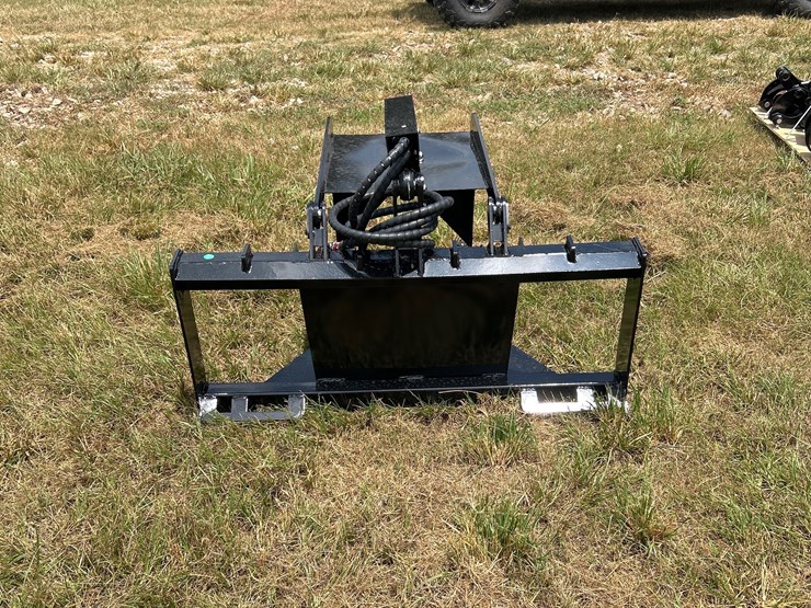 #155-•-quick-attach-20in-stump-grapple-bucket-image-2