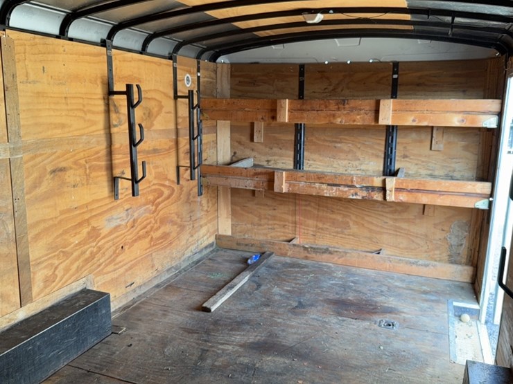 #3069-•-2017-lgs-16'-tandem-axle-enclosed-trailer-image-4