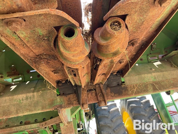 1975-john-deere-643-image-16