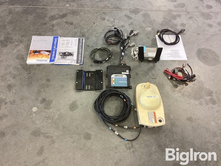ag-leader-geosteer-receiver-&-ecu-image-6