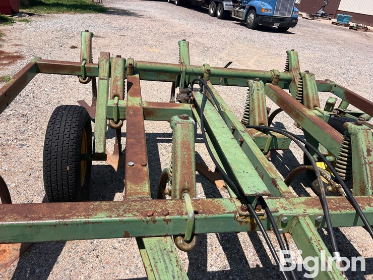 john-deere-1600-image-11