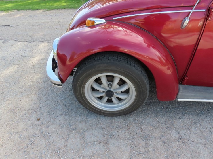 1968-volkswagen-beetle-convertible-image-4