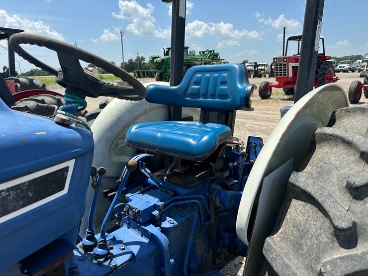 farmtrac-60-image-41