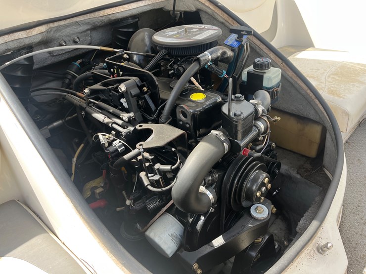 #400-•-bayliner-175-inboard/-outboard-boat-image-17
