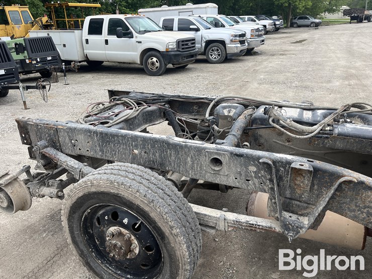 2006-chevrolet-silverado-3500-image-20