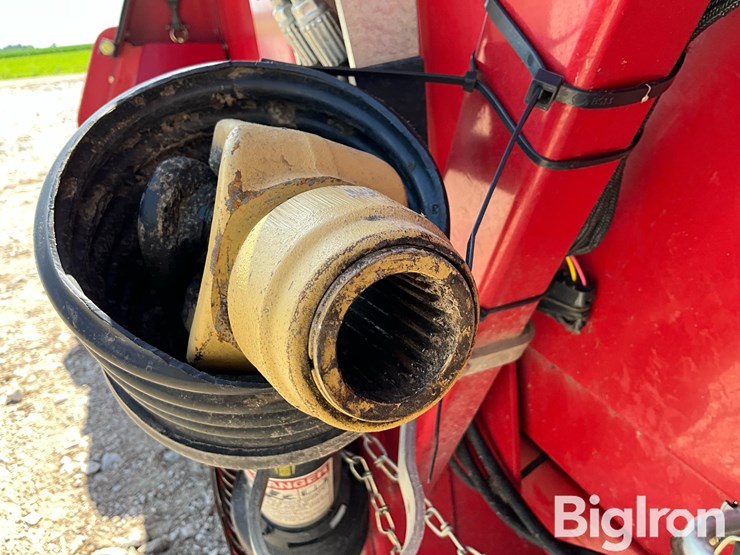 2012-case-ih-3208-image-12
