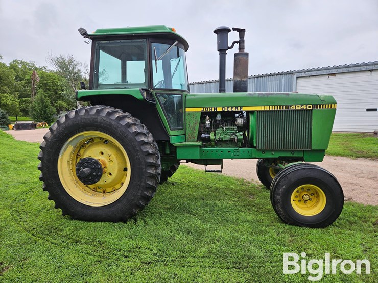 1979-john-deere-4840-image-4
