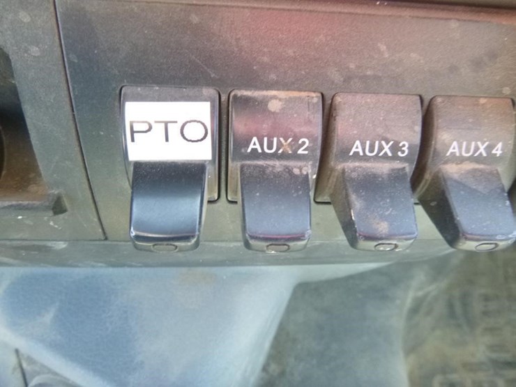 2019-ford-f650-image-6