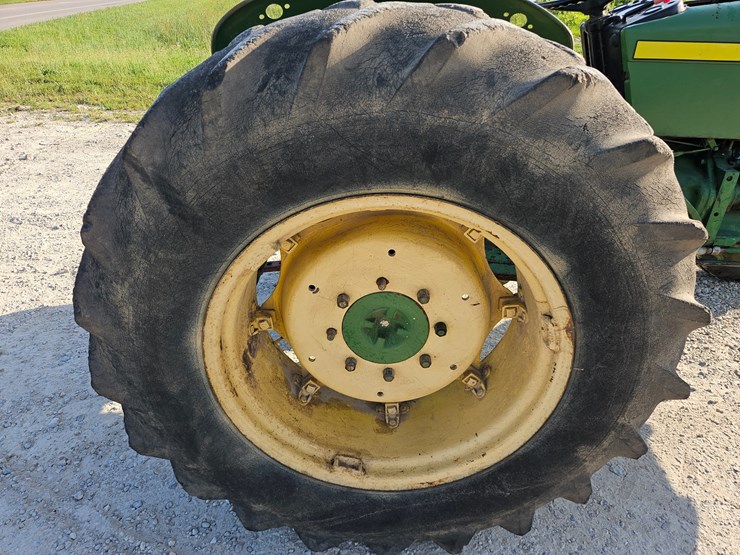john-deere-1630-image-43