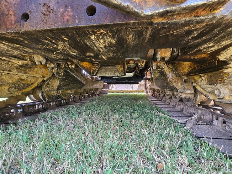 caterpillar-d4d-image-74