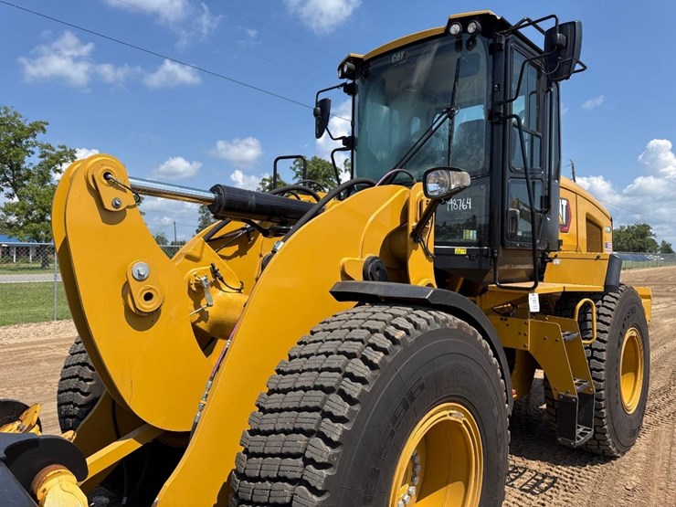 caterpillar-926m-image-9