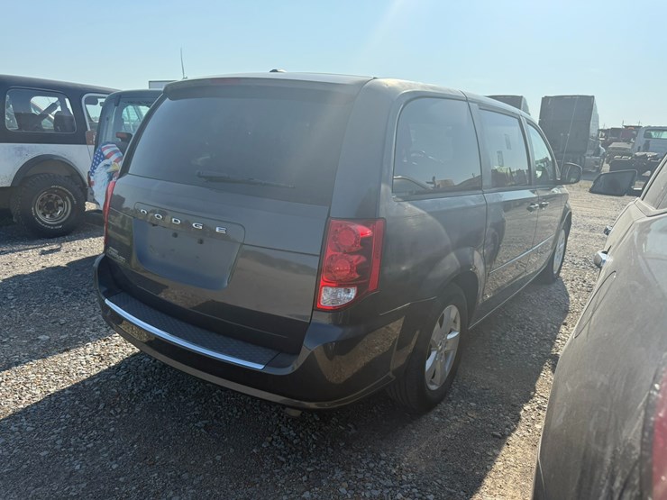 2006-dodge-grand-caravan-image-3