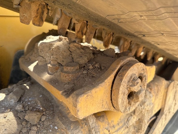 2015-caterpillar-289d-image-15