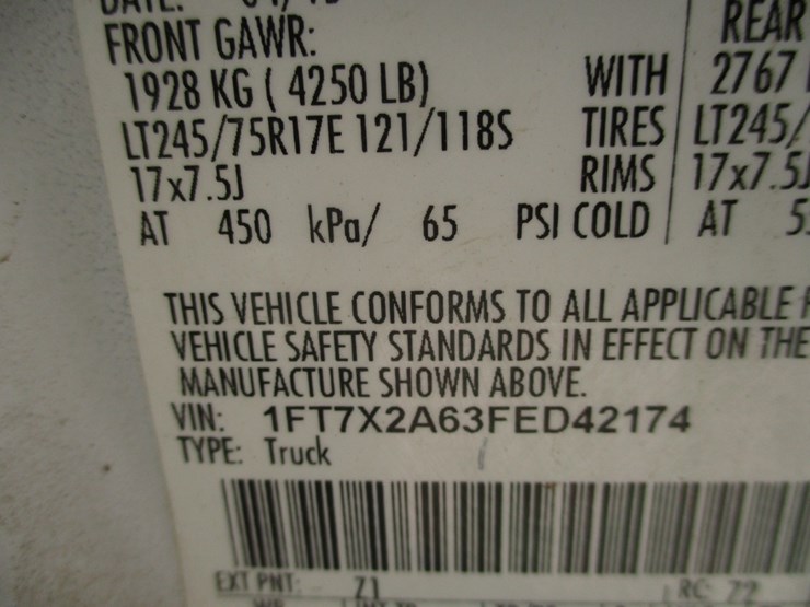2015-ford-f250-sd-image-14