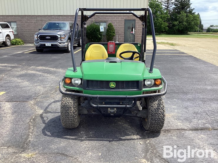 john-deere-gator-image-2