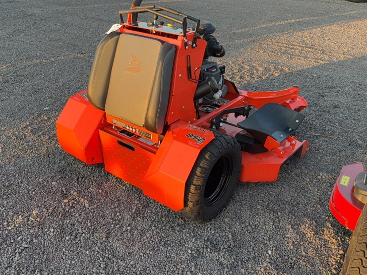 #3085-•-bad-boy-revolt-stand-on-zero-turn-mower-image-8