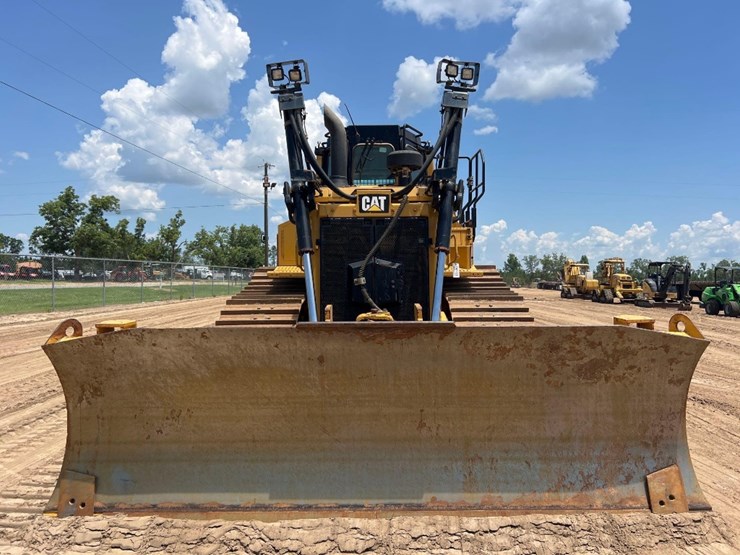2015-caterpillar-d6t-lgp-image-6