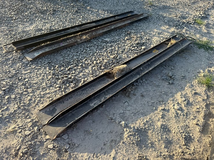 #2073-•-84"-skid-steer-forks-inv#:-24899-image-3