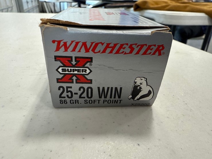 antique-winchester-model-1892-.25-20-image-18
