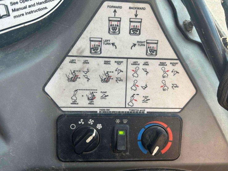 2019-bobcat-s770-image-25