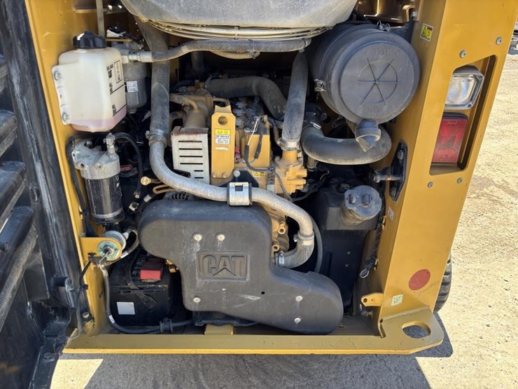 caterpillar-259d-image-29