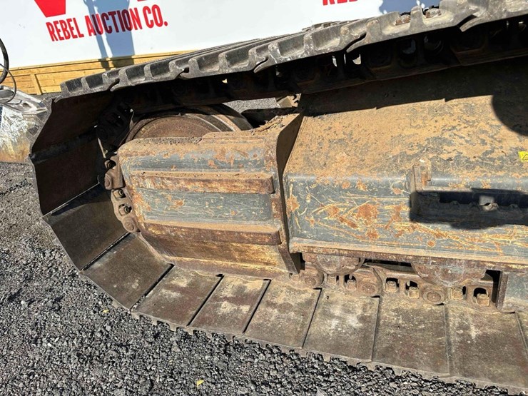 2019-volvo-ec350-excavator-image-36