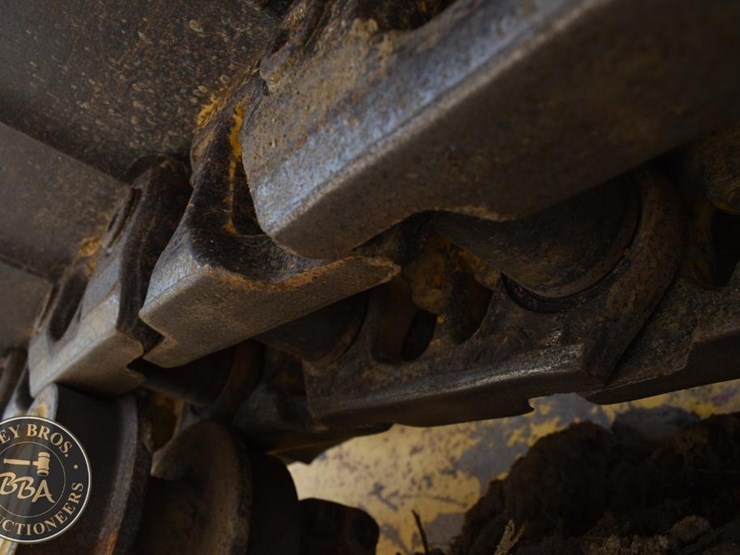 2014-komatsu-d51exi-22-image-52