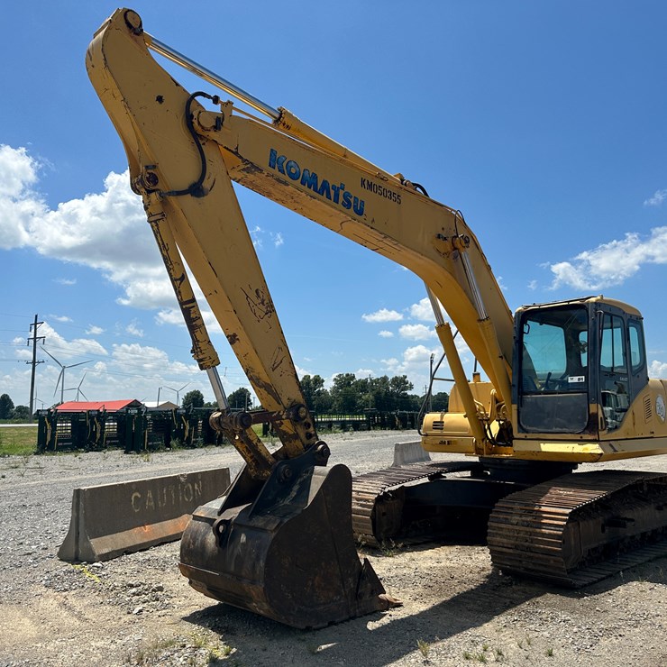 KOMATSU PC200