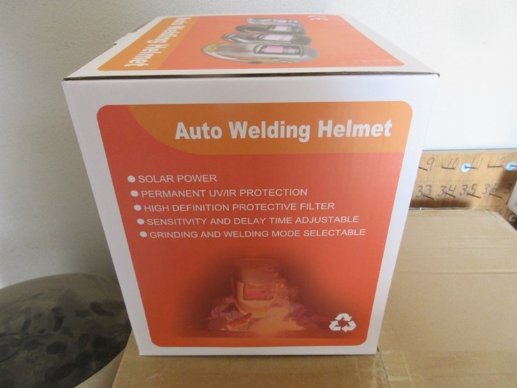 lot-of-new-unused-auto-darkening-welding-helmet-image-2
