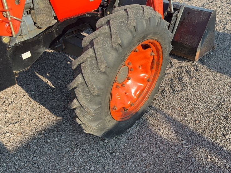kubota-m6800-image-6