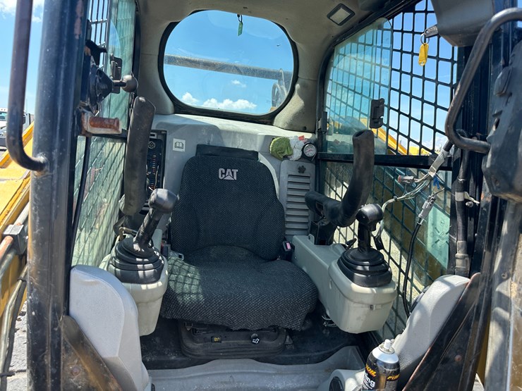 caterpillar-299c-image-48
