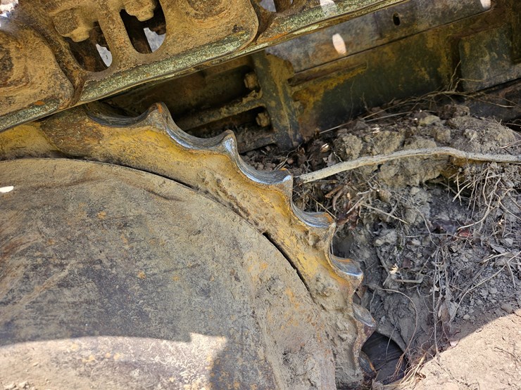 caterpillar-d4d-image-83