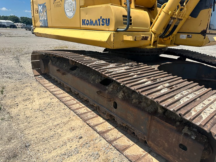komatsu-pc200-image-47