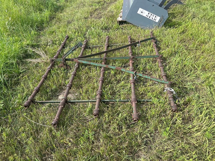 drag-section-image-4