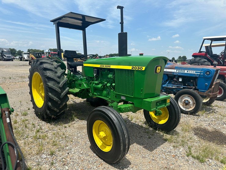 john-deere-2030-image-2