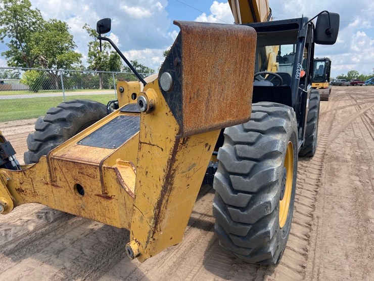 2019-caterpillar-tl1255d-image-14