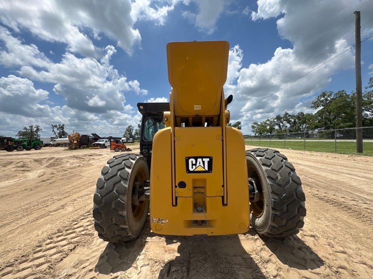 2020-caterpillar-tl1255d-image-7