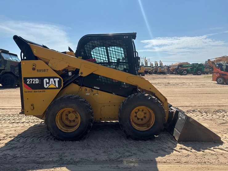 2019-caterpillar-272d2-image-5