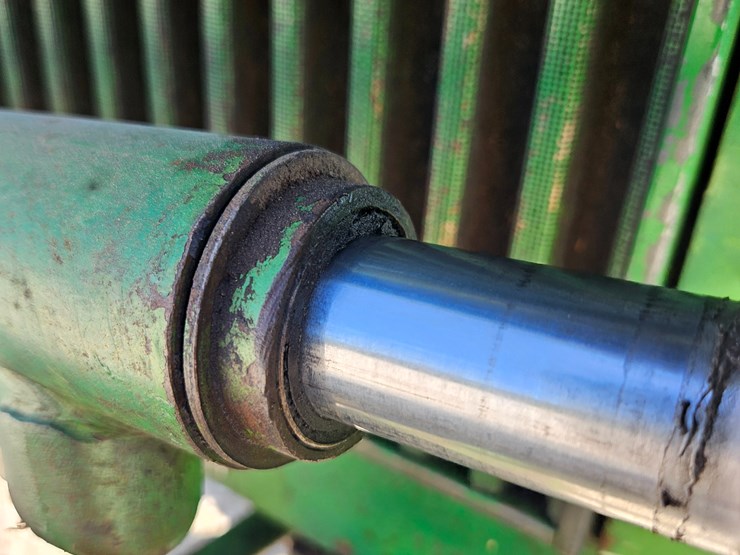 john-deere-2130-image-75