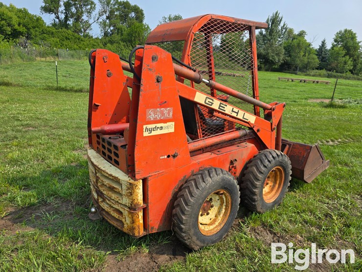 gehl-4400-image-5