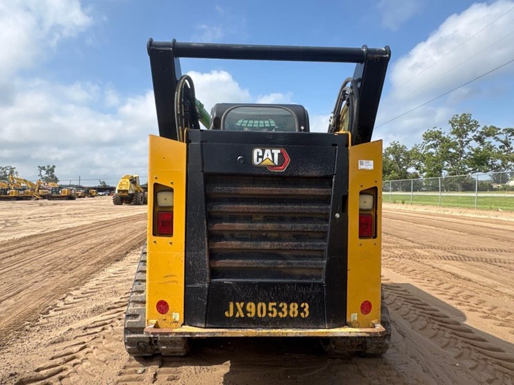 2020-caterpillar-289d3-image-7