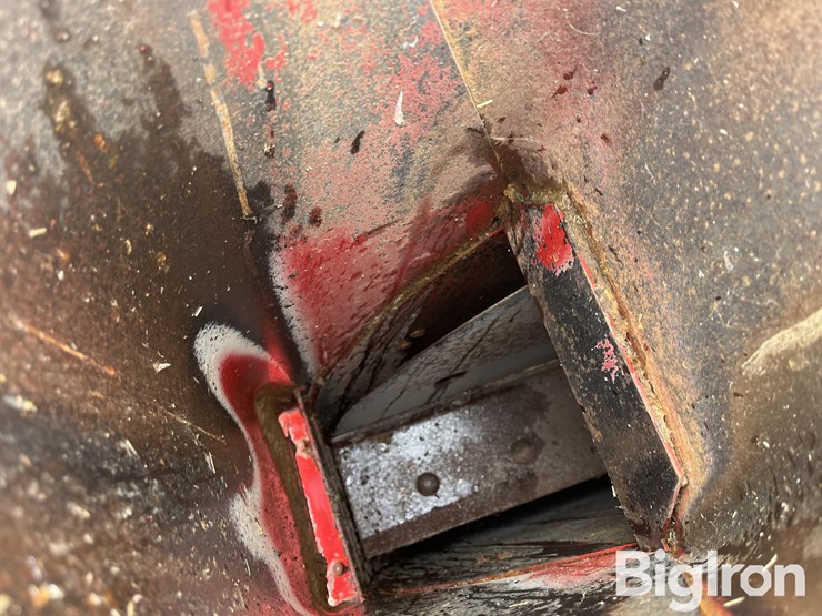 case-ih-600-image-17