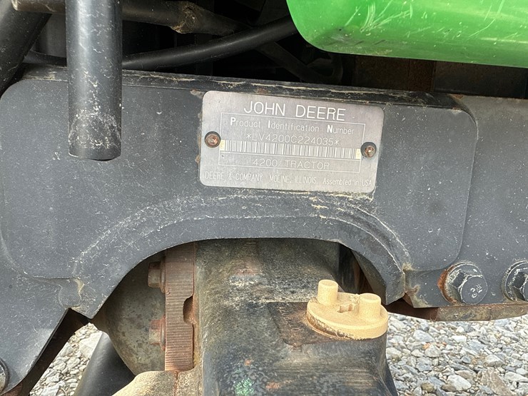 john-deere-4200-image-27