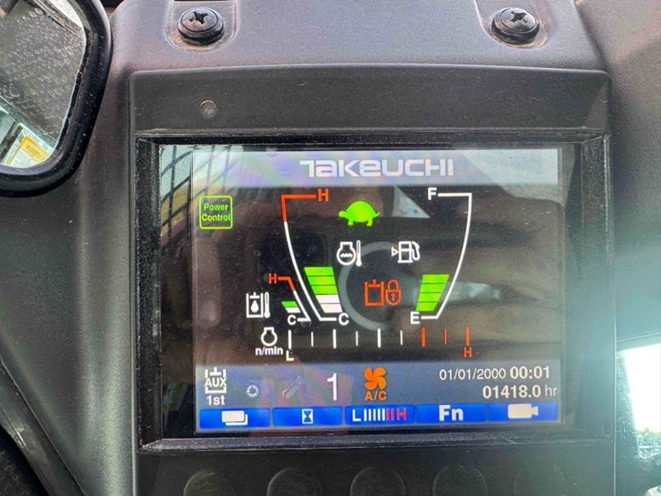 2021-takeuchi-tl6r-image-10