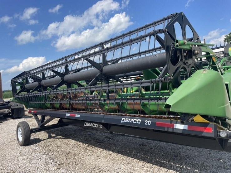 2017-john-deere-608fc-image-31
