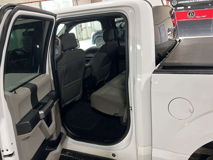 2019-ford-f150-image-11